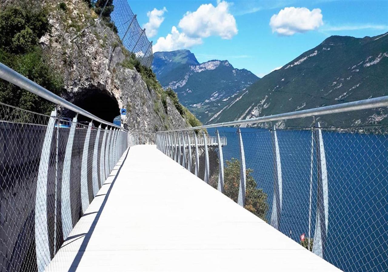 Residence Hotel Maxi Limone sul Garda Kültér fotó